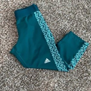 Adidas crop leggings